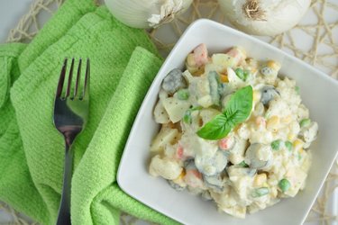 Lichte bloemkoolsalade (weinig calorieën en weinig vet)