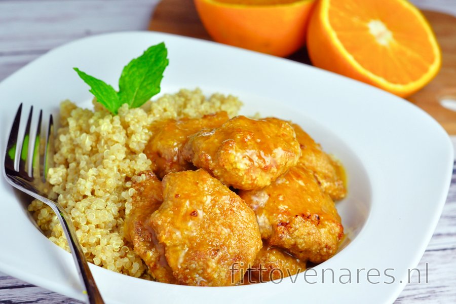 Kipfilets in sinaasappelsaus met quinoa