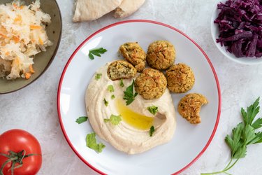 Gebakken falafel met humus